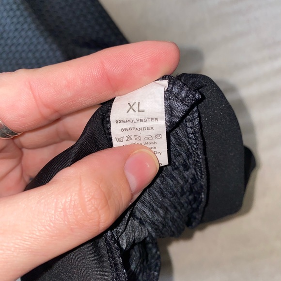 Honeycomb butt lifting pants xl - Picture 2 of 2